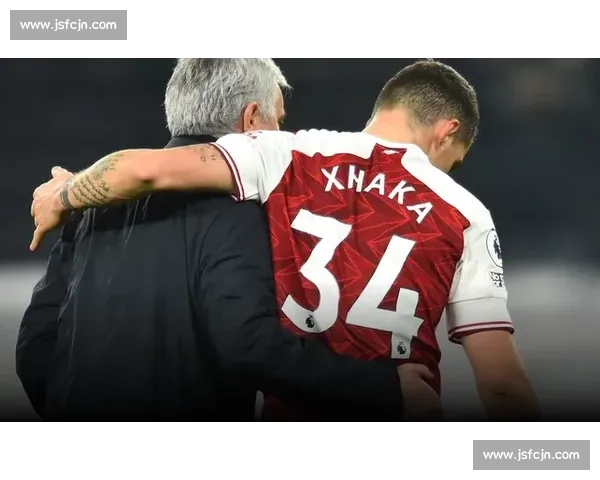 阿奎拉尼出任卡坦扎罗主帅，签约至 2027 年